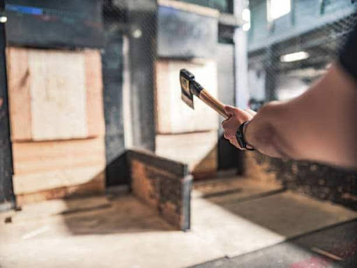 Axe throwing safety rules